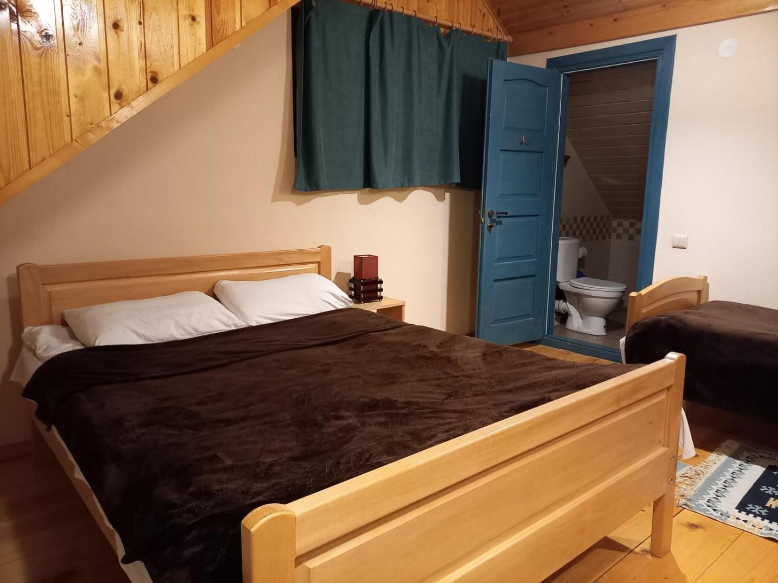 Guesthouse Edelweiss Mestia Pokój zdjęcie