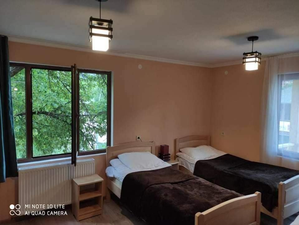 Guesthouse Edelweiss Mestia Pokój zdjęcie