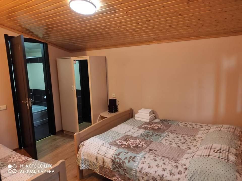 Guesthouse Edelweiss Mestia Pokój zdjęcie