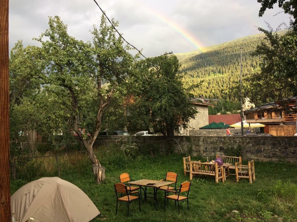 Guesthouse Edelweiss Mestia Zewnętrze zdjęcie